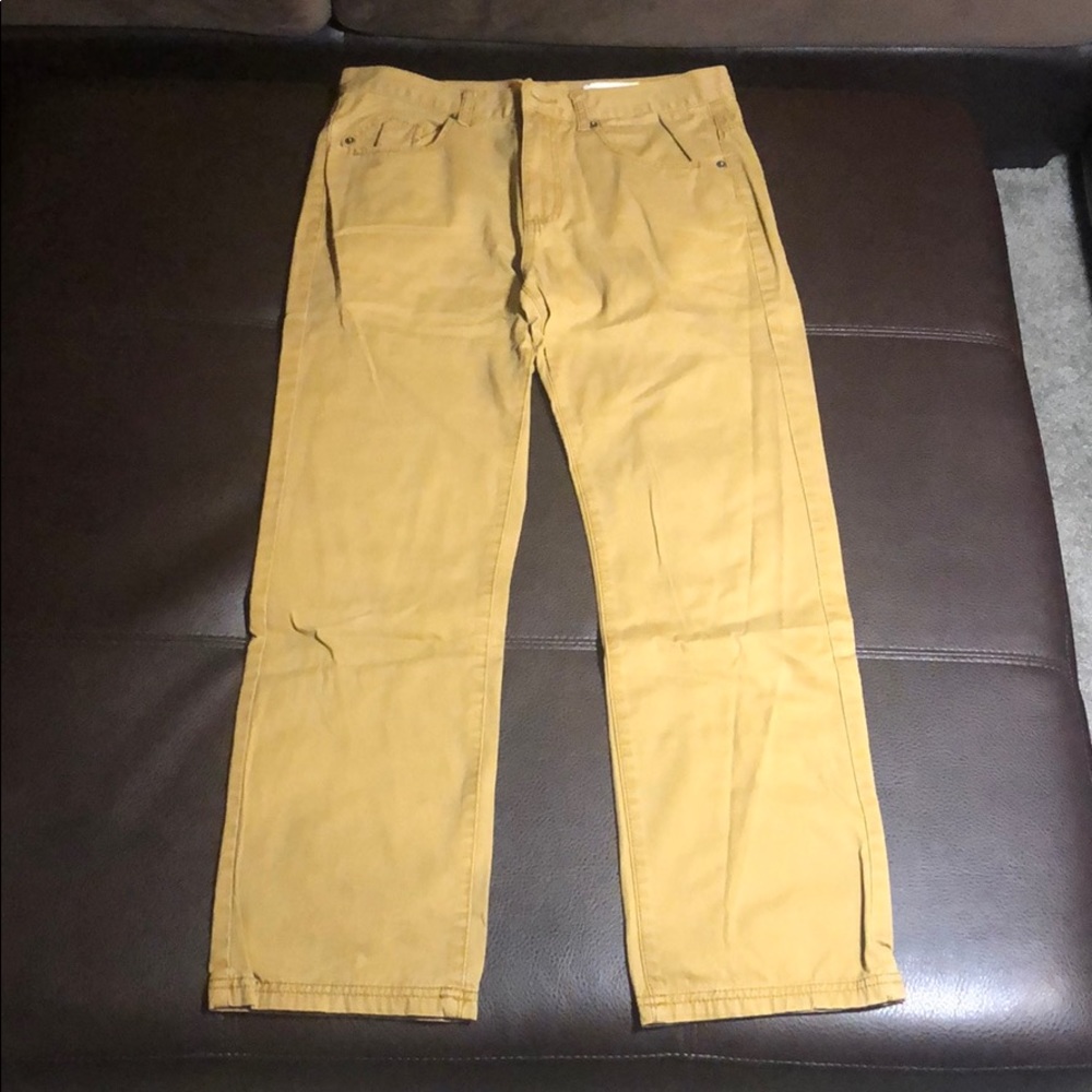 Men’s Khaki Pants - W30 / L30